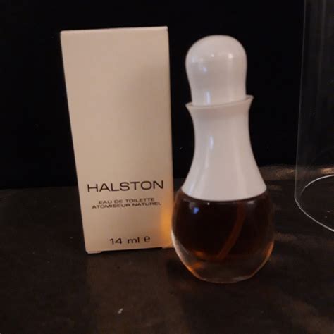 halston perfume bottle vintage.